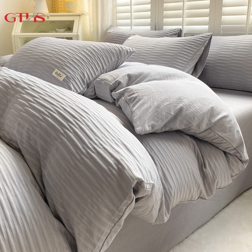 Cottage Bed Set (Quilt Cover, Fitted Sheet, 2 Pillowcase)