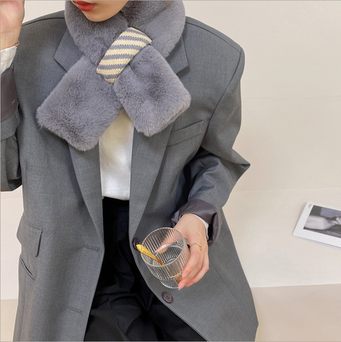 Fashion Style Ladies Fur Neck Warmer Fashion Soft Cross Winter Warm Women's Collar Scarf