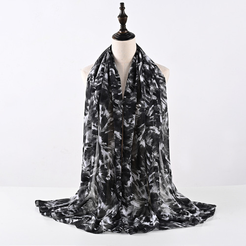 Chiffon Printed Autumn And Winter Fashion Style Women's Warm Fashion Long Scarf