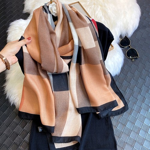 Women's Fashion Long Shawl Letters Jacquard Pashmina Scarf Winter Warm Tassel Large Soft Scarves 