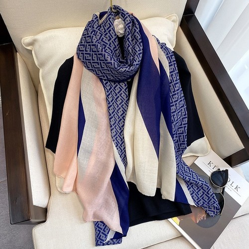 Women's Fashion Long Shawl Letters Jacquard Pashmina Scarf Winter Warm Tassel Large Soft Scarves 