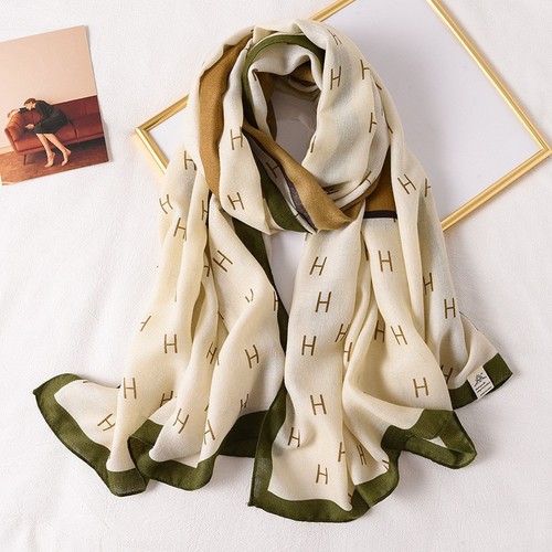 Women's Fashion Long Shawl Letters Jacquard Pashmina Scarf Winter Warm Tassel Large Soft Scarves 