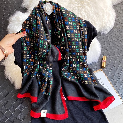 Women's Fashion Long Shawl Letters Jacquard Pashmina Scarf Winter Warm Tassel Large Soft Scarves 