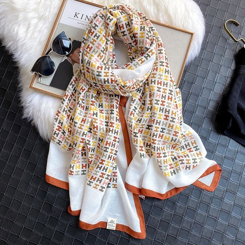 Women's Fashion Long Shawl Letters Jacquard Pashmina Scarf Winter Warm Tassel Large Soft Scarves 