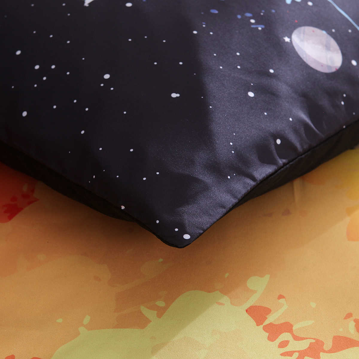 150X200MM Fashionable Watercolor Planet Quilt Cover Home Textiles Black Bedding Set