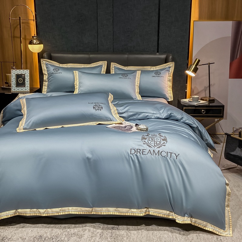 High Quality Cotton Bed Sheet Sets Affordable Luxury Home Textile Woven Comforter & Bedding Sets