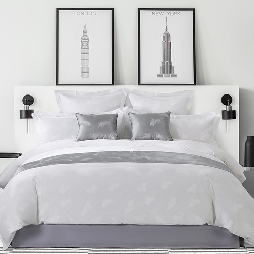 Professional 5 Star Hotel Bed Linen 4 Piece Comforter Sheet 100% Cotton Hotel White Embroidered Bedding Set Luxury