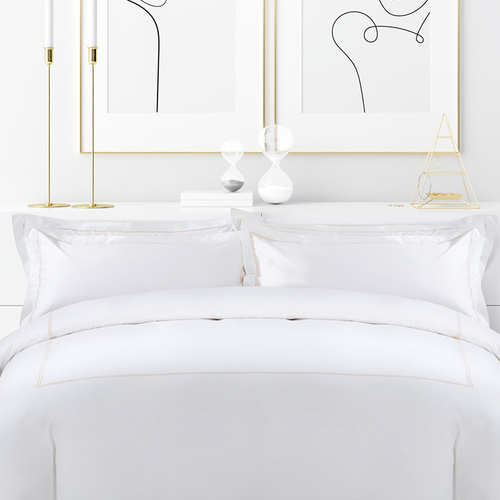 Professional 5 Star Hotel Bed Linen 4 Piece Comforter Sheet 100% Cotton Hotel White Embroidered Bedding Set Luxury