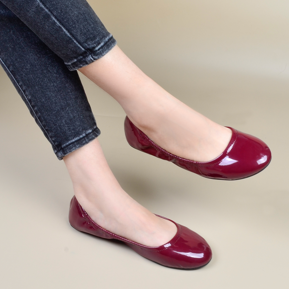 Stock High Quality Shiny PU Luxury memory foam insole ladies shoes slip on ballet casual women flat shoes