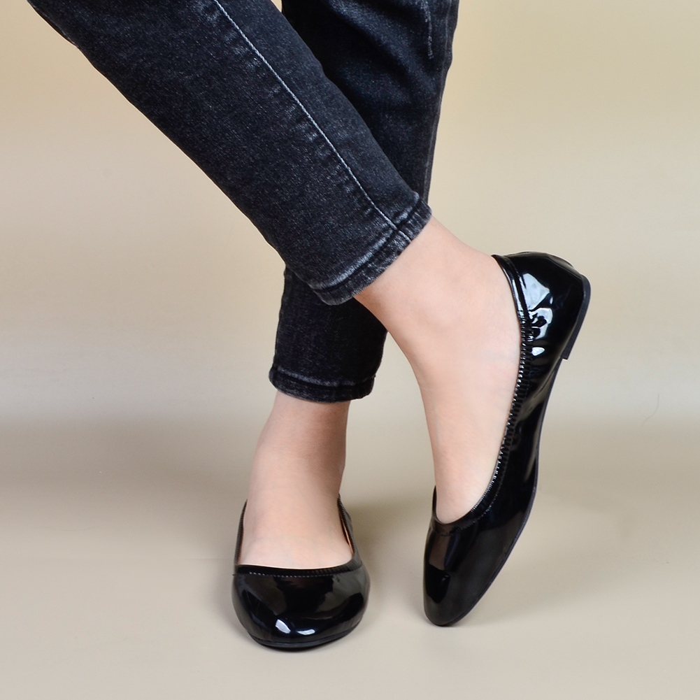 Stock High Quality Shiny PU Luxury memory foam insole ladies shoes slip on ballet casual women flat shoes