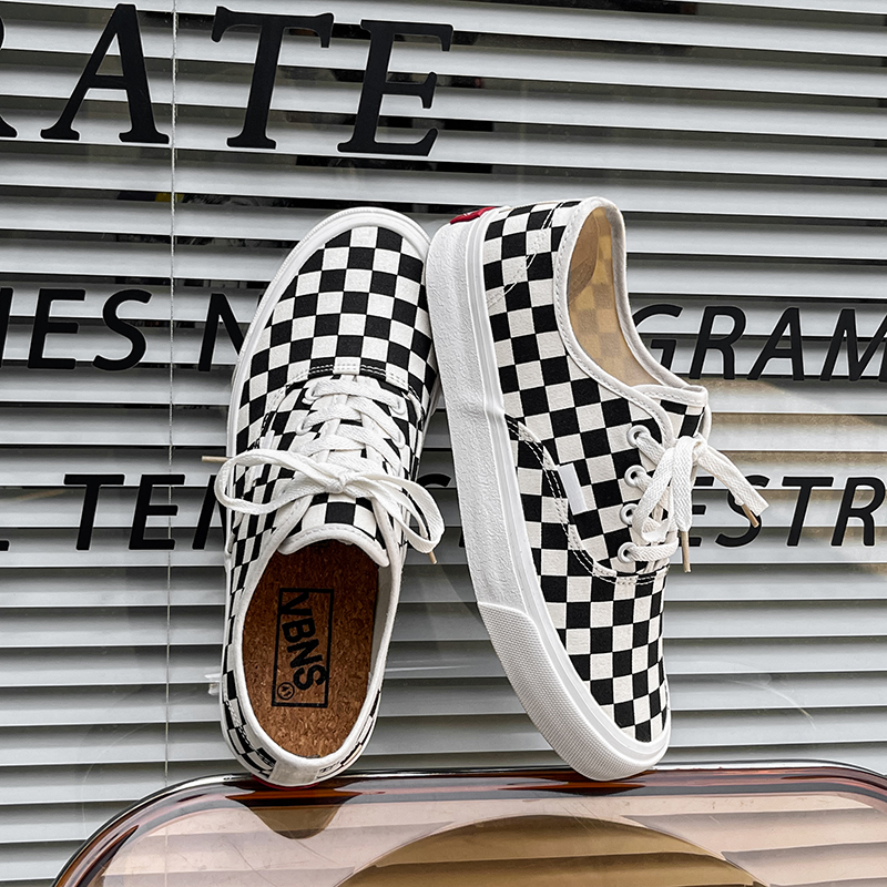 World-Win Sepatu Zapatillas Original  Shoes Lace up Vulcanized Flat Casual Sneakers Canvas Shoes Men and women sne