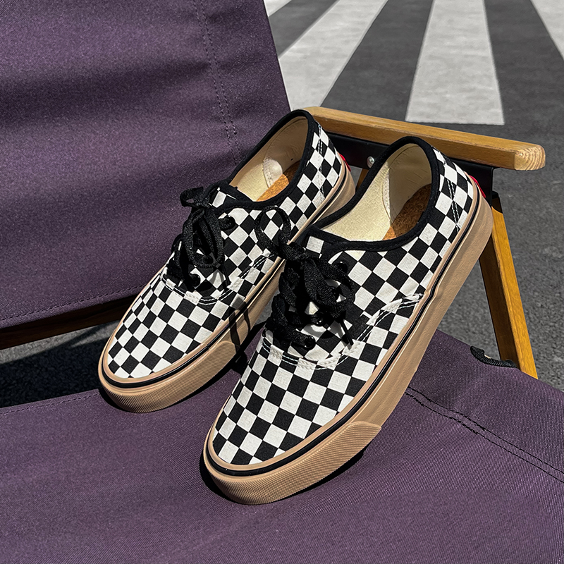 World-Win Sepatu Zapatillas Original  Shoes Lace up Vulcanized Flat Casual Sneakers Canvas Shoes Men and women sne