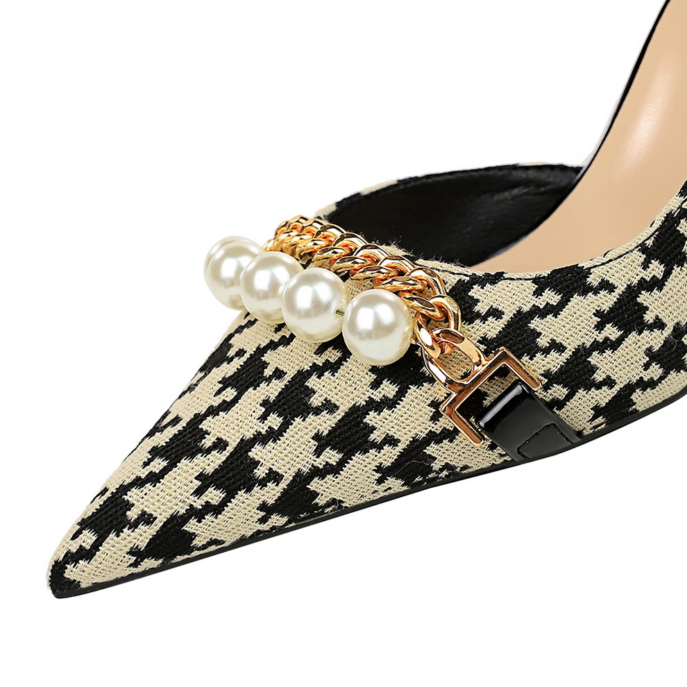 8829-A1 BIGTREE European and American Fashion Banquet Sexy Women's Shoes Shallow Mouth Pointed Pearl Women's High Heels