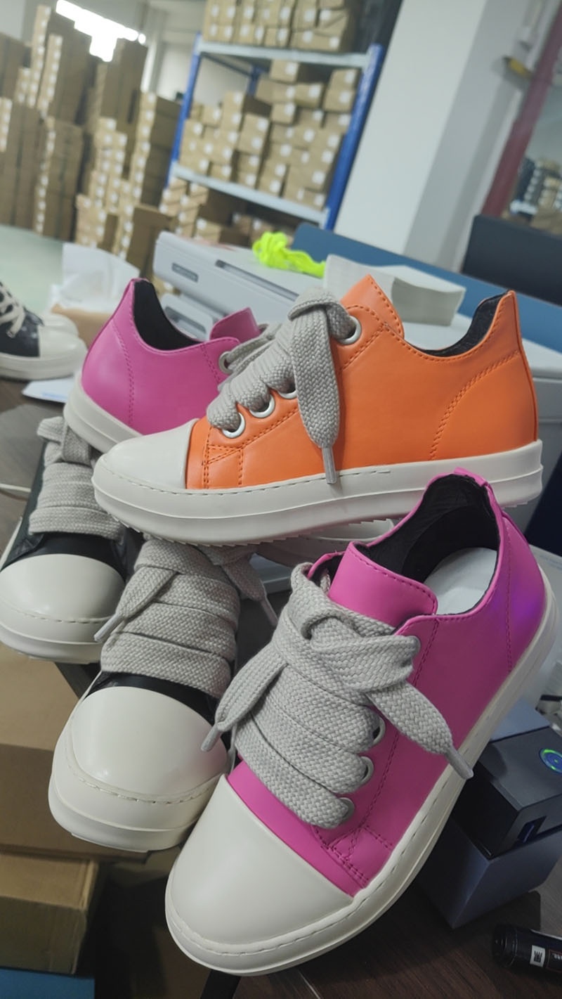 Casual Leather Shoes Luxury Trainers Lace Up Women Sneaker Low-TOP Streetwear Flats Black Sneakers Boots