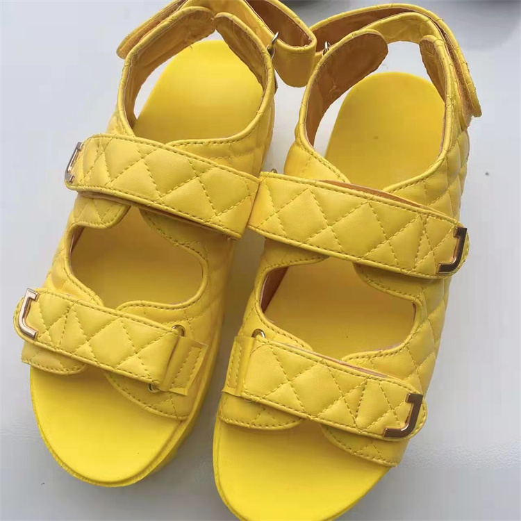 Summer Sandals Women Flats Platform Shoes Fashion Rhombus Lattice Casual Soft Bottom Ladies Sandals