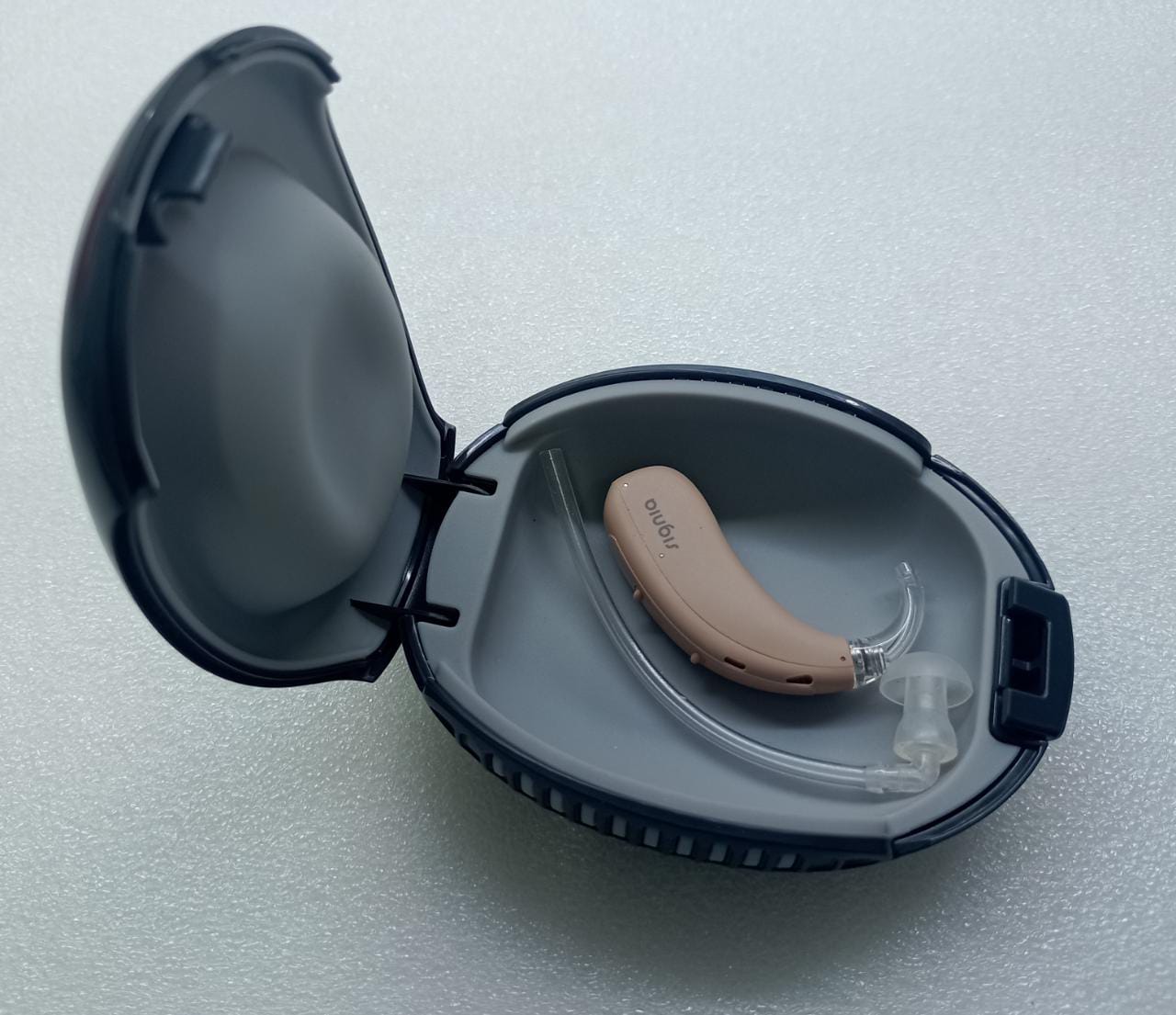 Latest Product 2023 Siemens Signia Motion Charge & Go SP 3X BTE(Behind The Ear) Rechargeable Hearing Aids Health Care Su