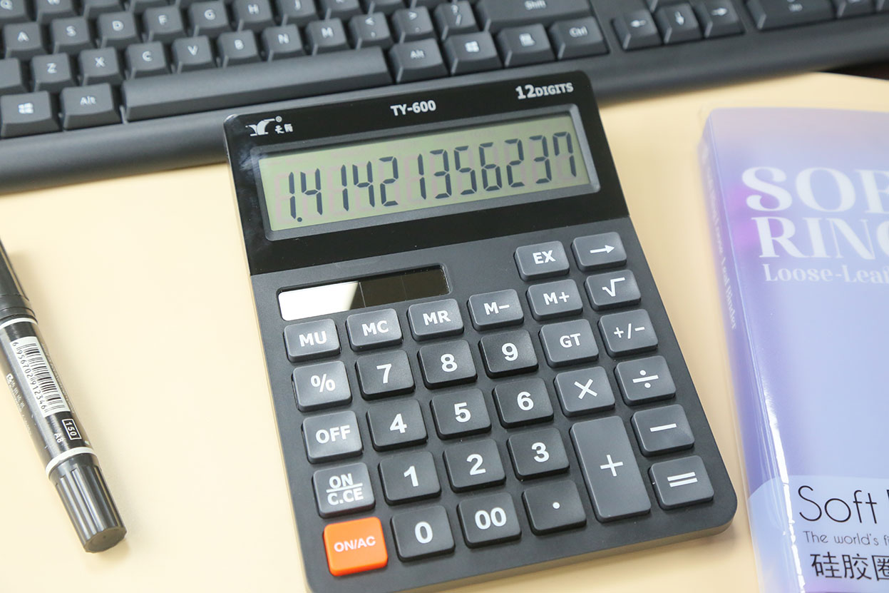 High Performance Desktop Calculator 12 Digits Solar and AAA Desktop Calculators for School and Office