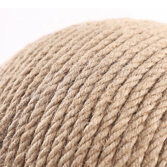 Jaalex  Solid Wood Pet Toy Cat Scratching Rolling Ball Toy Durable Eco-friendly Cat Sisal Ball