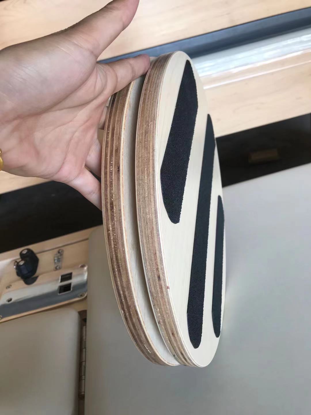 waist twisting wooden rotating machine fitness sports equipment wood pilates disc