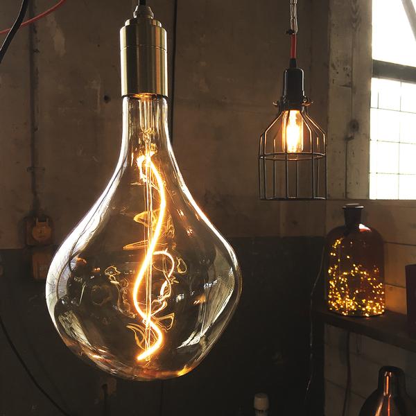 2022 Alien shape oversize giant xxl dimmable LED edison light filament bulb 220mm 200mm 180mm 4w for restdecoration
