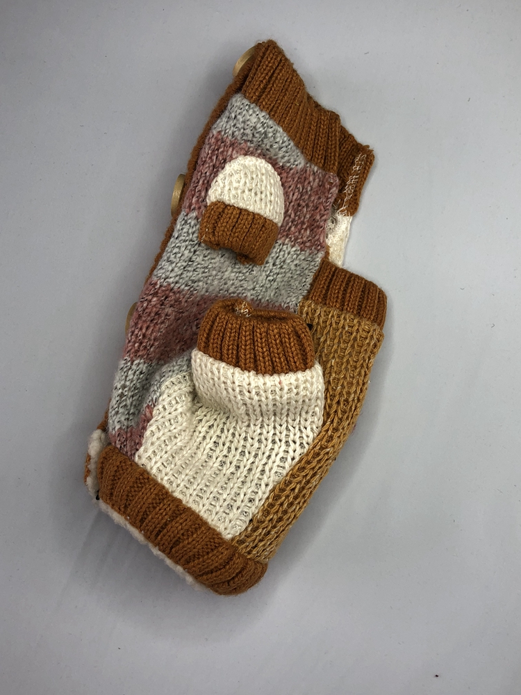 Winter Puppy Small Daisy Knitted Cardigan Two-legged Sweater Luxury Knitted Pet Cat Dog Clothes