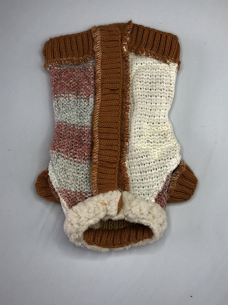 Winter Puppy Small Daisy Knitted Cardigan Two-legged Sweater Luxury Knitted Pet Cat Dog Clothes