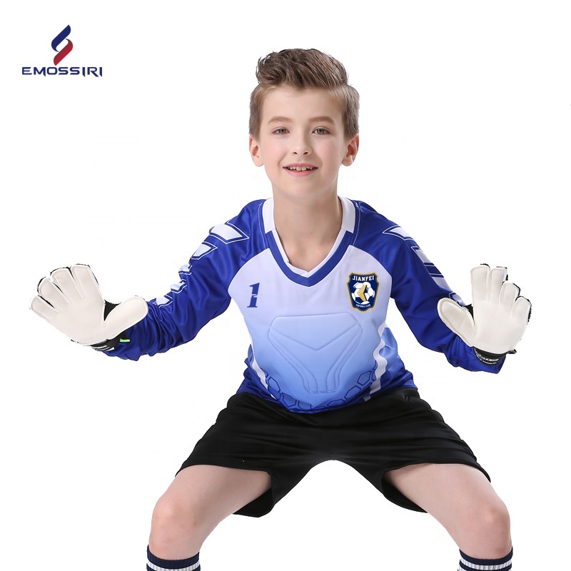  Kids Soccer Goalkeeper Jerseys Cheap Football Goalkeeper Uniforms Sponge Safety Protection Goalkeeper Shirt Top M
