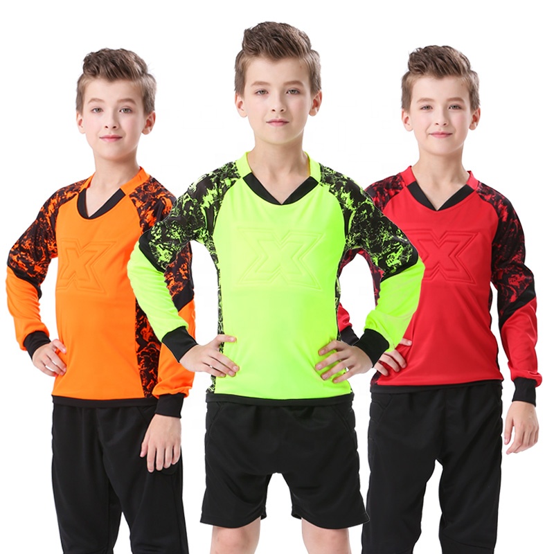  Kids Soccer Goalkeeper Jerseys Cheap Football Goalkeeper Uniforms Sponge Safety Protection Goalkeeper Shirt Top M