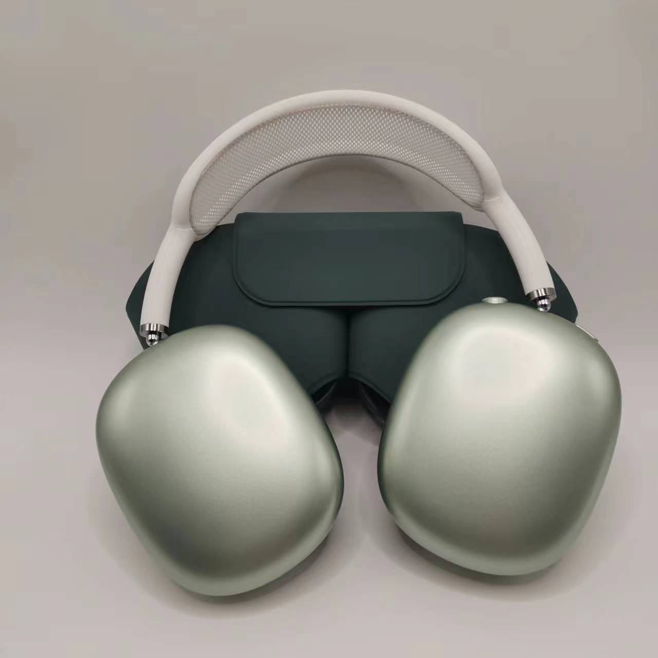 In stock Wireless Headphones max Over Ear Headset Built-in Mic Noise Cancellingfits