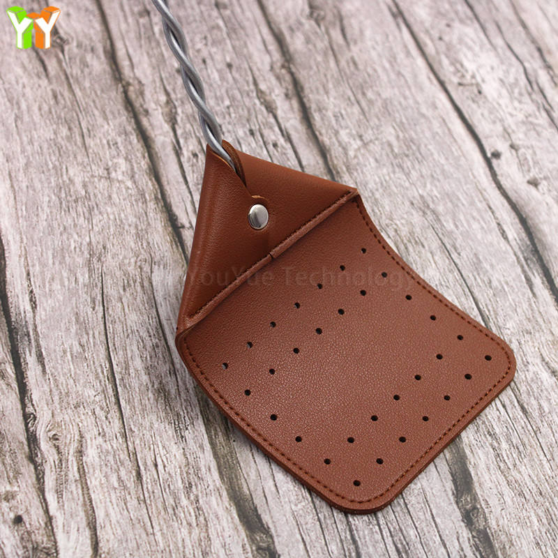 Household Metal Handle PU Leather Fly Swatter Portable Manual Fly Swatters Washable Handheld Bug Zapper