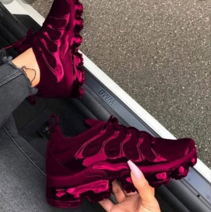 2021 China  Supply Women Ladies Sport Brand  Running rubber outsole sports shoes sport shoes 2021