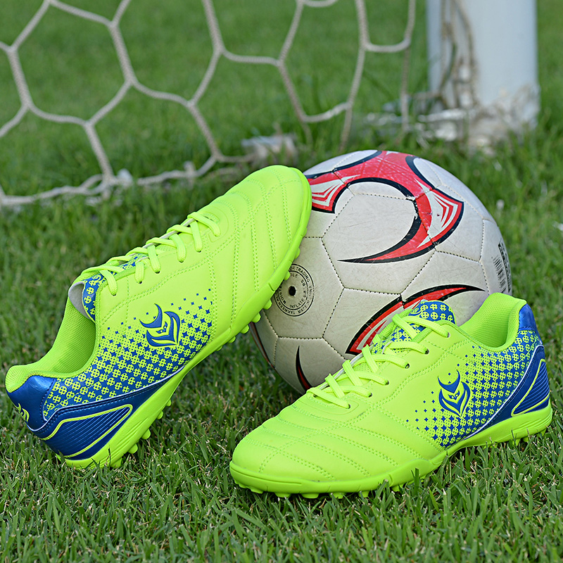   High Quality Football Sport Shoes Non-slip Fashion Men Used Soccer Shoes for Sale