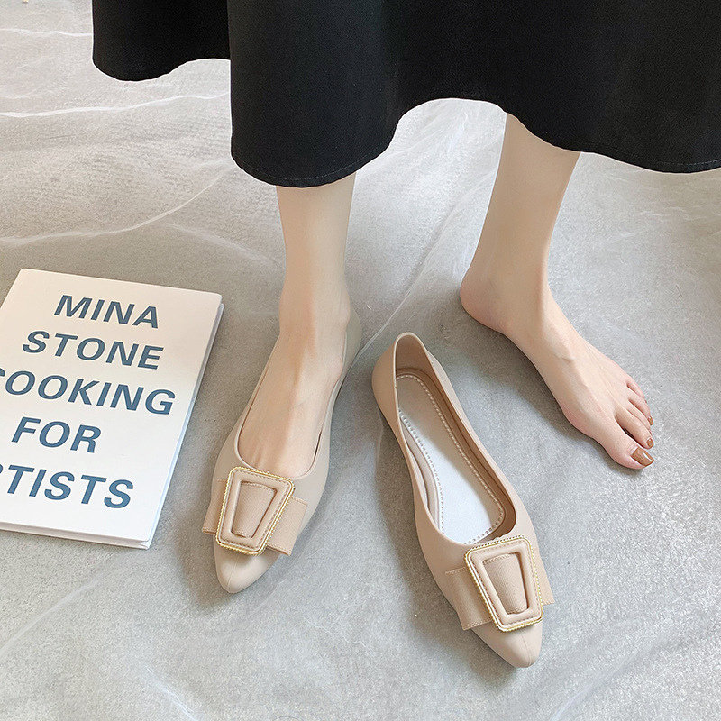 Women Flats Soft Sole Fashion Outdoor Summer Casual Walk Lady Closed Toe Sandals
