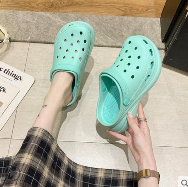  EVA Clog Shoe Breathable Cool Beach Slippers Lightweight Garden clogs shoes Non-slip Slides Slippers for Women