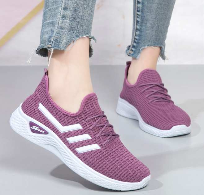Flash Sale Hard-Wearing Women Casual Leather Shoes Toe Zapatillas Baratas Sneakers For Ladies
