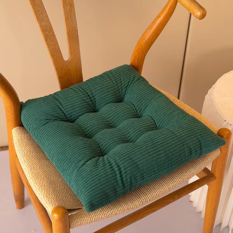 New Popular Thickened Solid Color Corduroy Seat Cushion (1 piece)