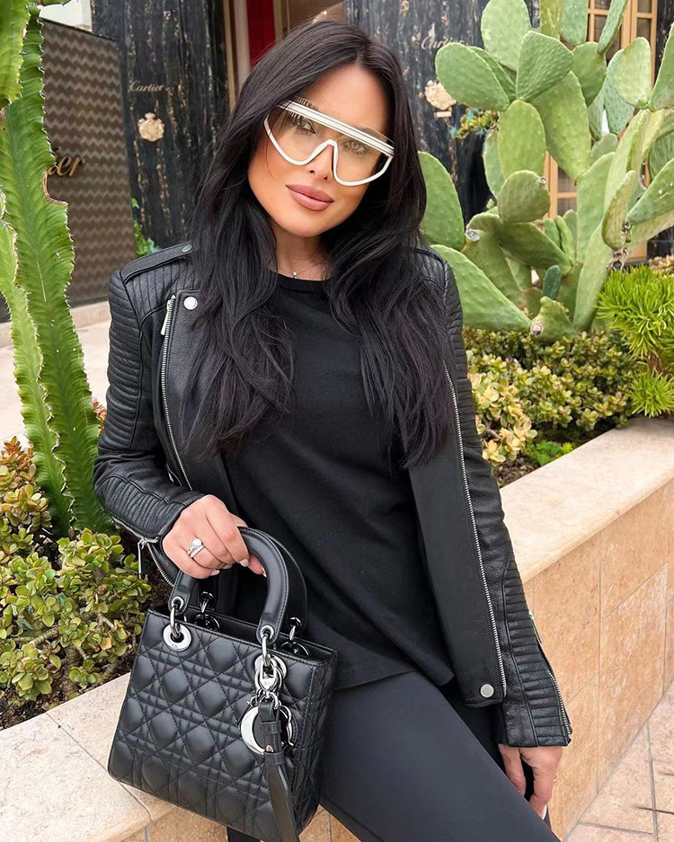 Hot Fashion Luxury Oversized One Piece Frame Watermark Sunglass Women Outdoor Sports Sunglasses 2022