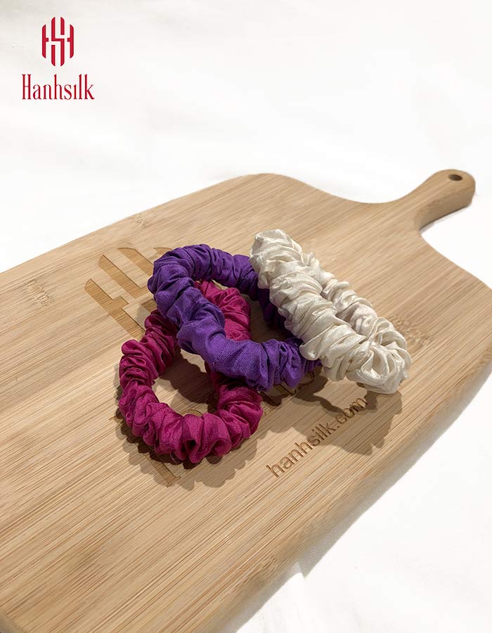 Best seller Luxury Silk Scrunchies Plain Color Hair Ties Fullsize Minisize | 100% Organic Silk