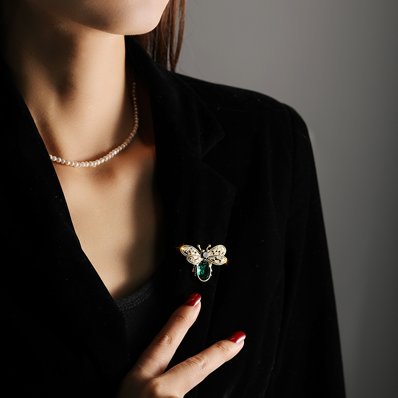 XILIANGFEIZI Hot Sale Fashion  14K Gold Jewelry Zircon Insects Bee Brooches