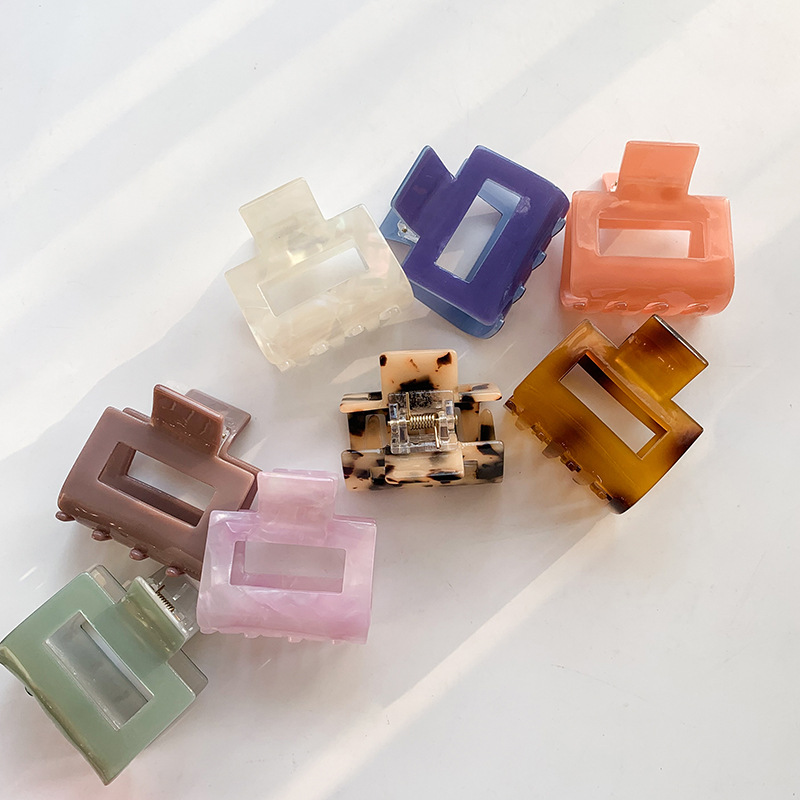Korean-style Acetate Geometric Square Hair Claw, Minimalist and Elegant Hair Clip for Women's Bun and Nape Hairstyle, Ve