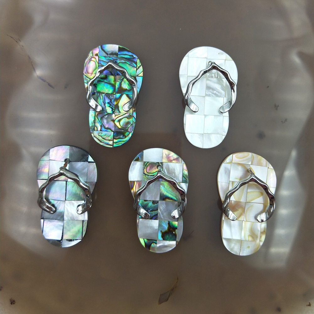 New Designs Pearl Jewelry Flip Flops Slipper White Black Shell Pendant Men and Women Necklace Accessories Abalone Shell 