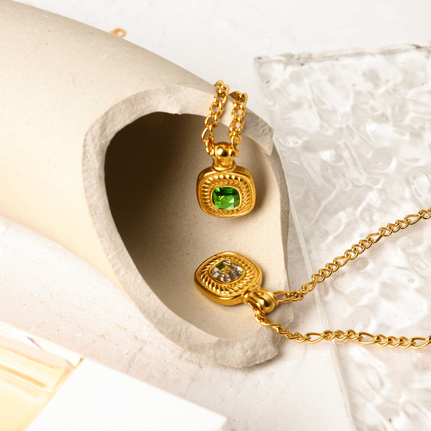 Fashion Jewelry Pendants Charm Necklace Gold Filled Jewelry Stainless Steel Necklace Accessories Women