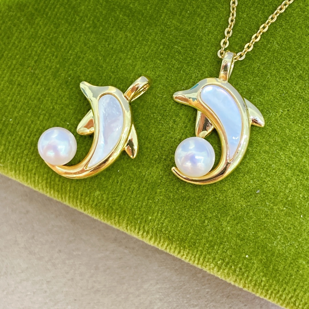 Shell Dolphin Charm Pendant Necklace Natural Freshwater Pearl Chain Jewelry  Gifts
