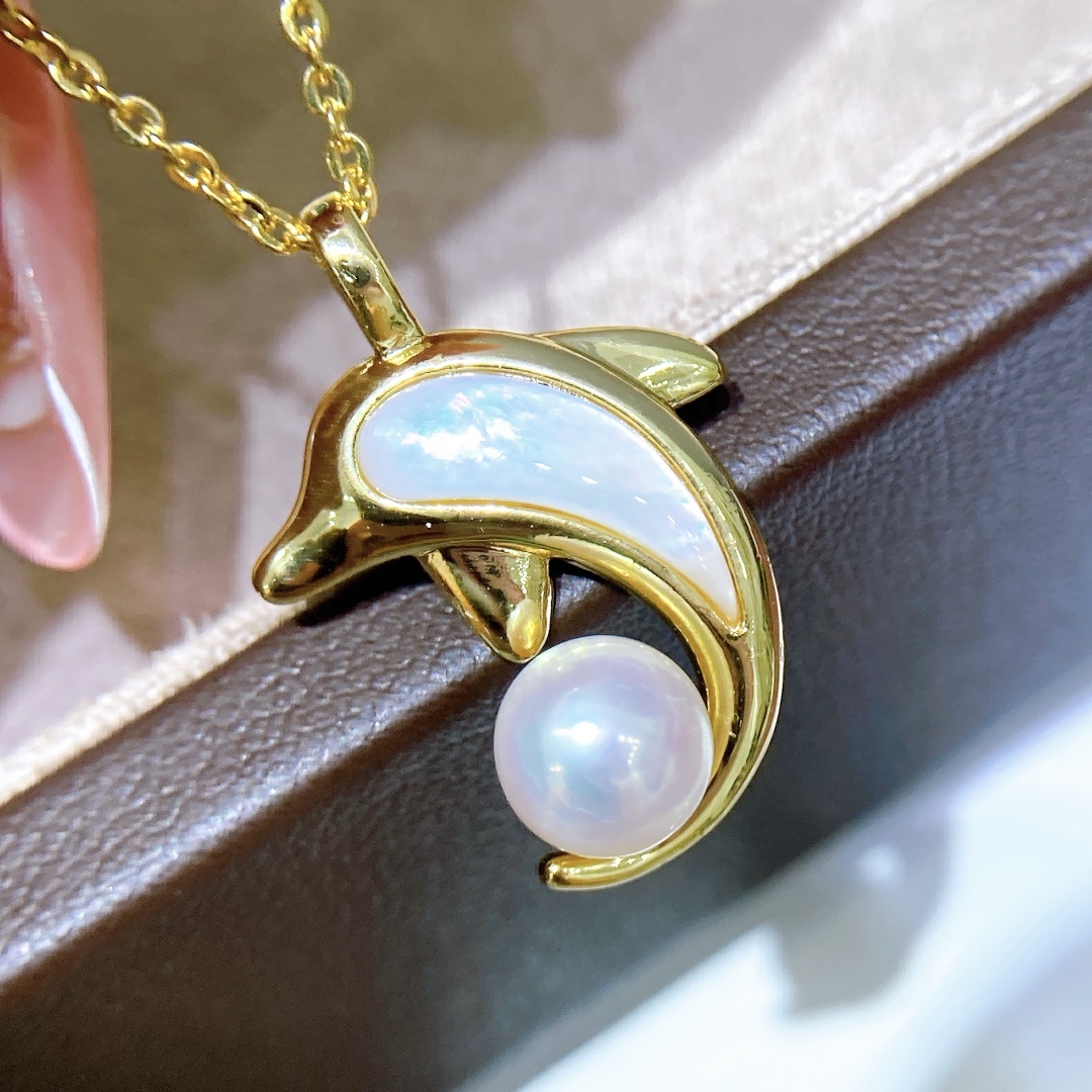 Shell Dolphin Charm Pendant Necklace Natural Freshwater Pearl Chain Jewelry  Gifts