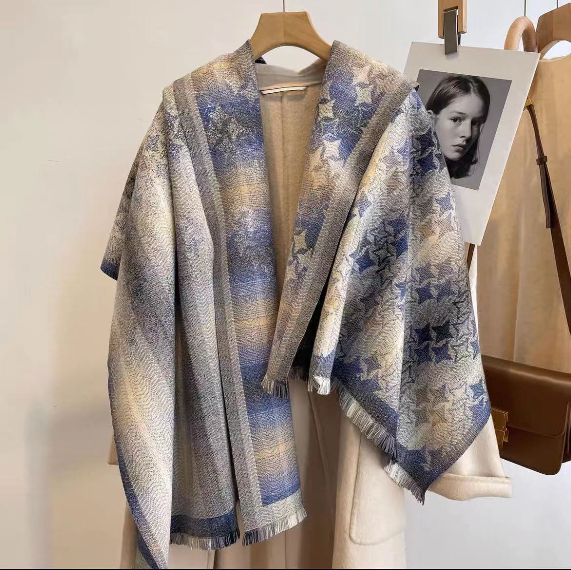 2023 Cashmere Scarf Women's New Winter Silk Scarf Color Contrast Plaid Warm Tassel Shawl Thickened Fashion Neck