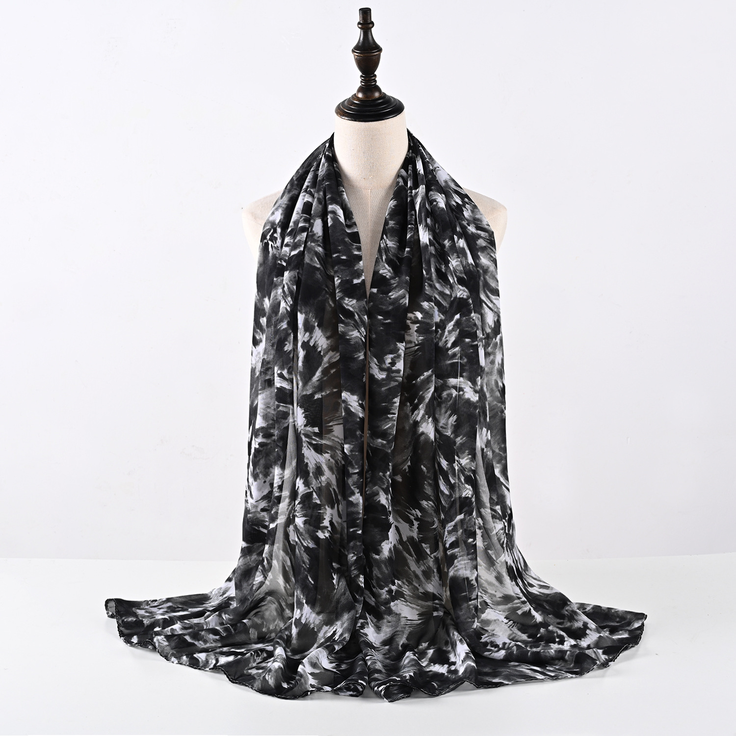 Chiffon Printed Autumn And Winter Fashion Style Women's Warm Fashion Long Scarf