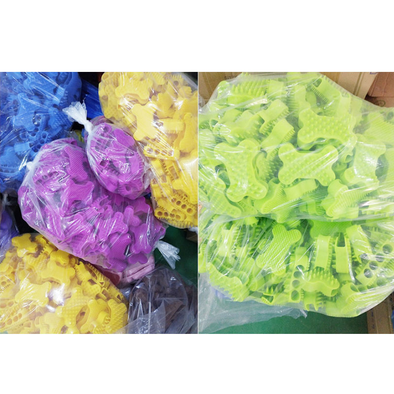 Dog Grooming Brush Silicone Pet Brushes for Shedding and Grooming Bone Shaped Silicone Dog Glove for Washing Pet Hair