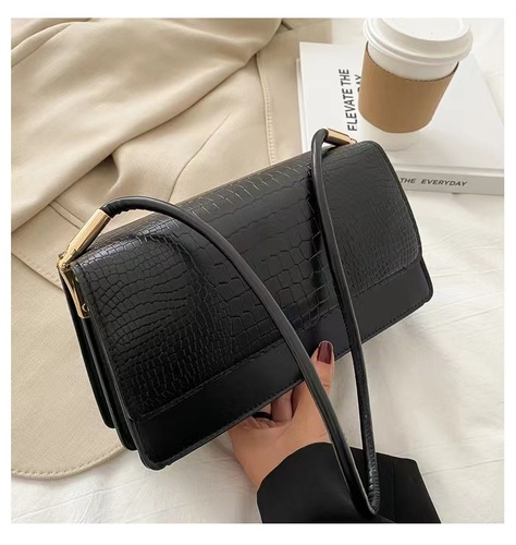 Chic Designer PU Leather Handbags for Women Retro Alligator Pattern Shoulder Bag, Fashion Underarm Bag