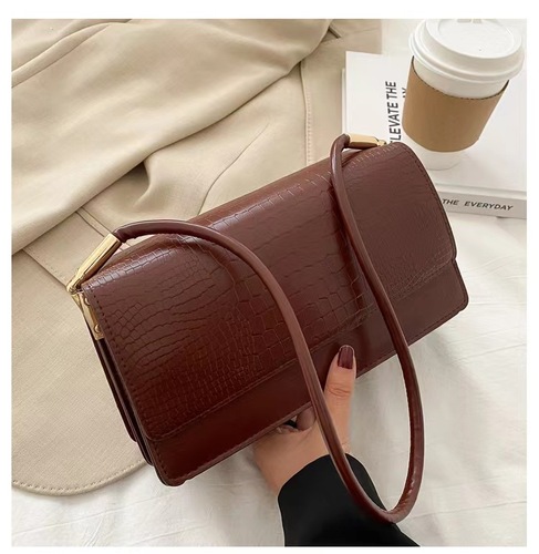 Chic Designer PU Leather Handbags for Women Retro Alligator Pattern Shoulder Bag, Fashion Underarm Bag