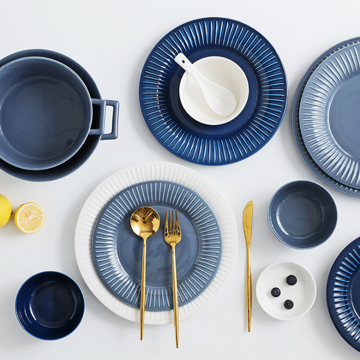 China  Luxury Porcelain Dinner Set Gold Ceramic Tableware Stoneware Plates Sets Dinnerware Set